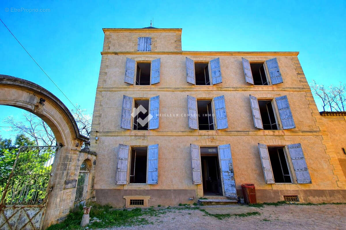 Maison 3000 m² à Puisserguier  - photo 3