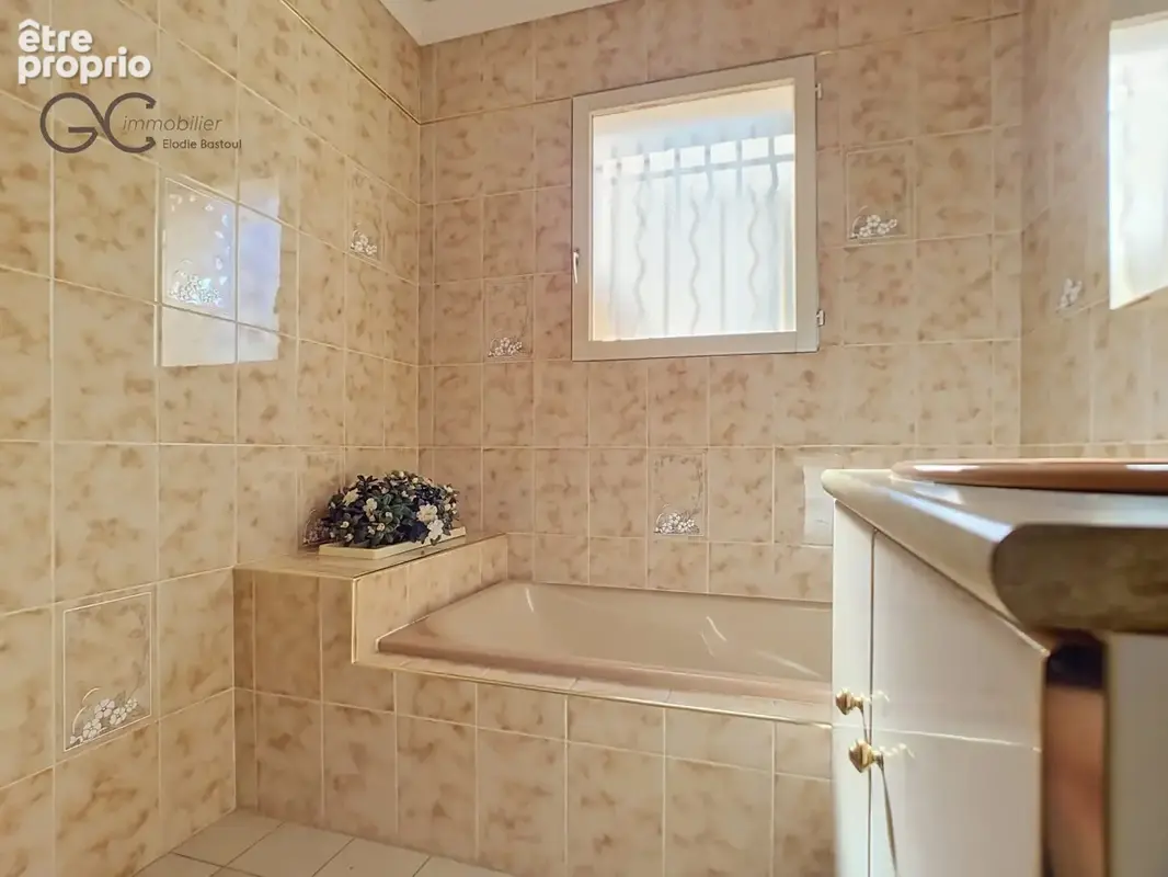 Maison 95 m² à Cessenon-Sur-Orb  - photo 9