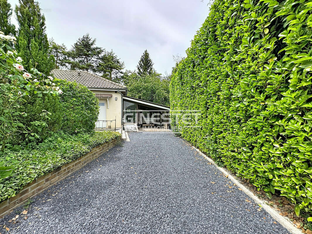 BREVIANDES maison plain-pied 98 m2, 3 chambres, 800m2 de terrain - photo 6