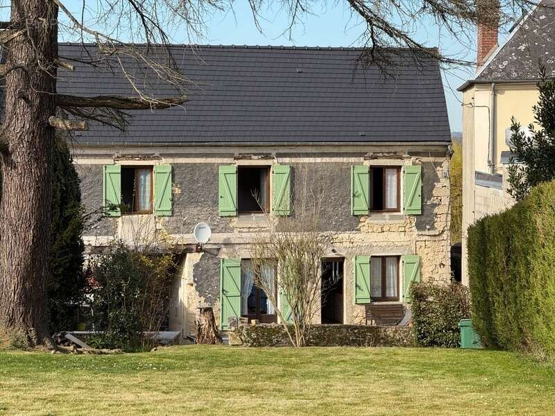 Maison à GRISY-LES-PLATRES