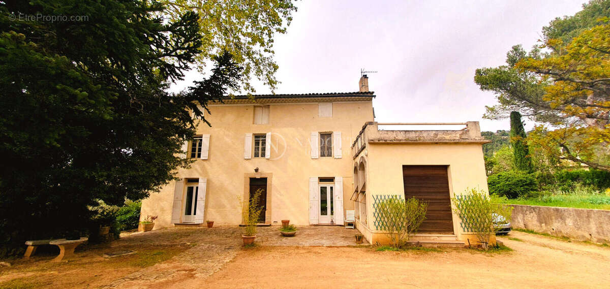 Maison à BEAUMES-DE-VENISE