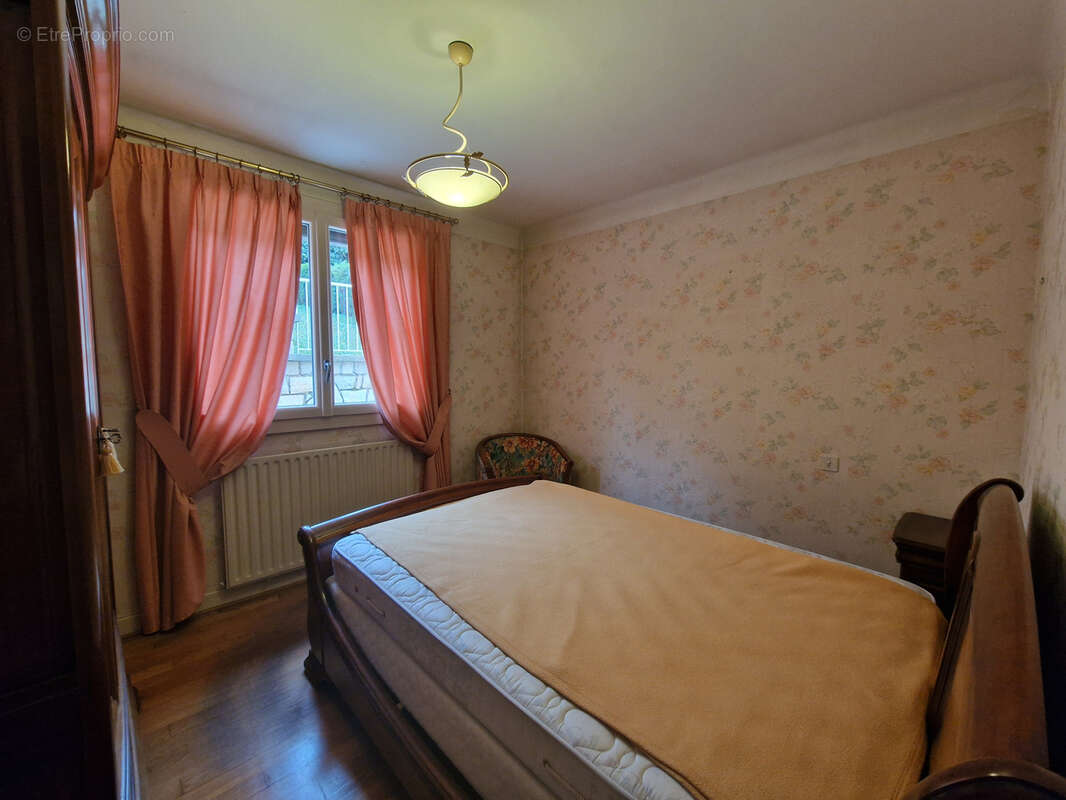 Maison à BRIVE-LA-GAILLARDE