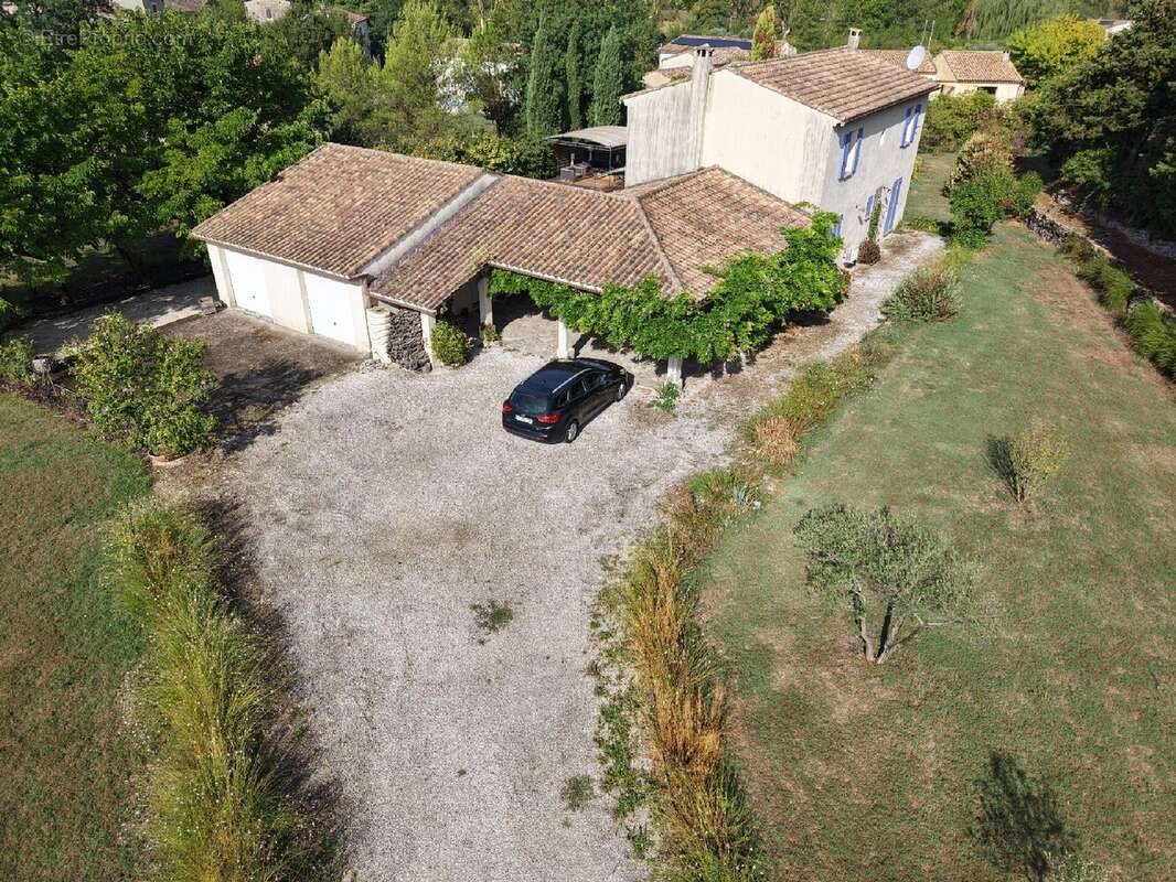 Maison à MONOBLET