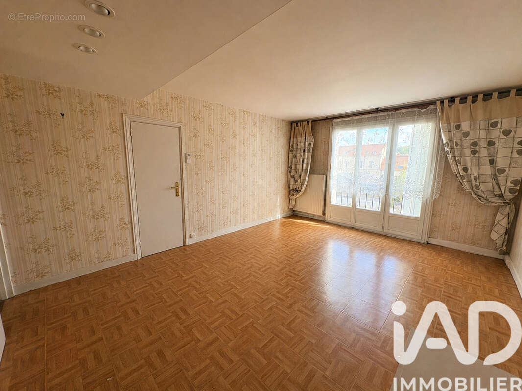 Photo 2 - Appartement à LAGNY-SUR-MARNE