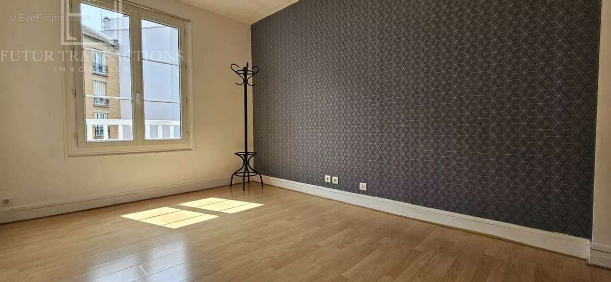 Appartement à COLOMBES