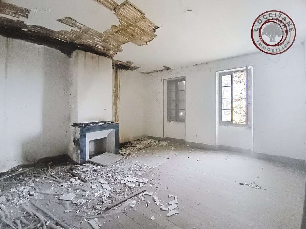 Maison à MAUVEZIN