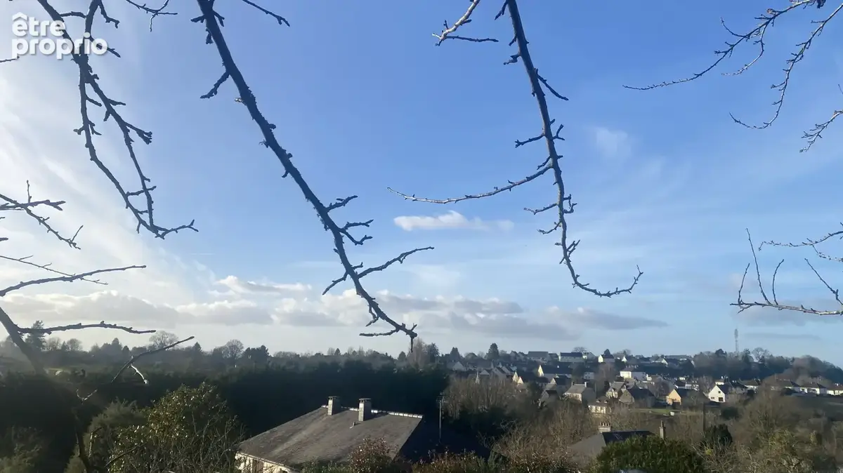 Terrain à VIRE