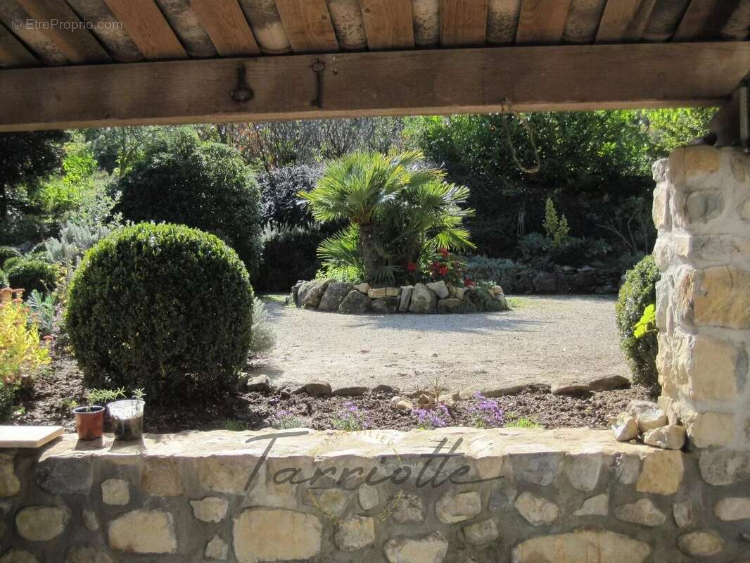 Maison à VALVIGNERES