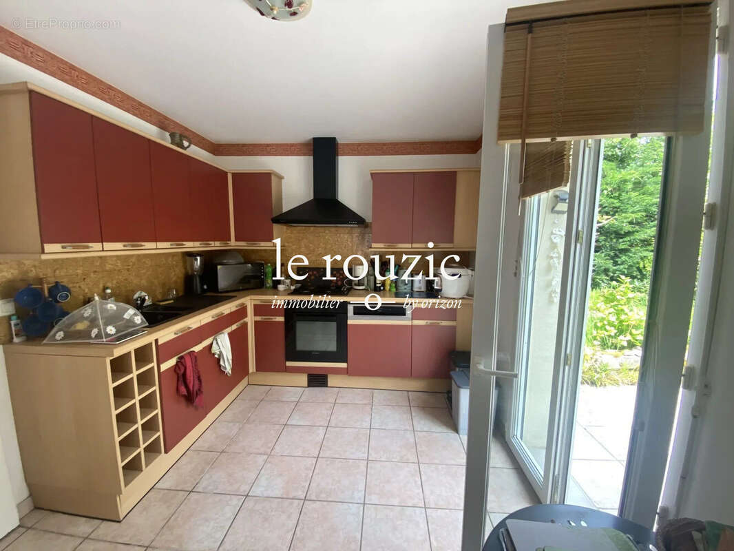 Maison 100 m² à Larmor-Baden  - photo 4