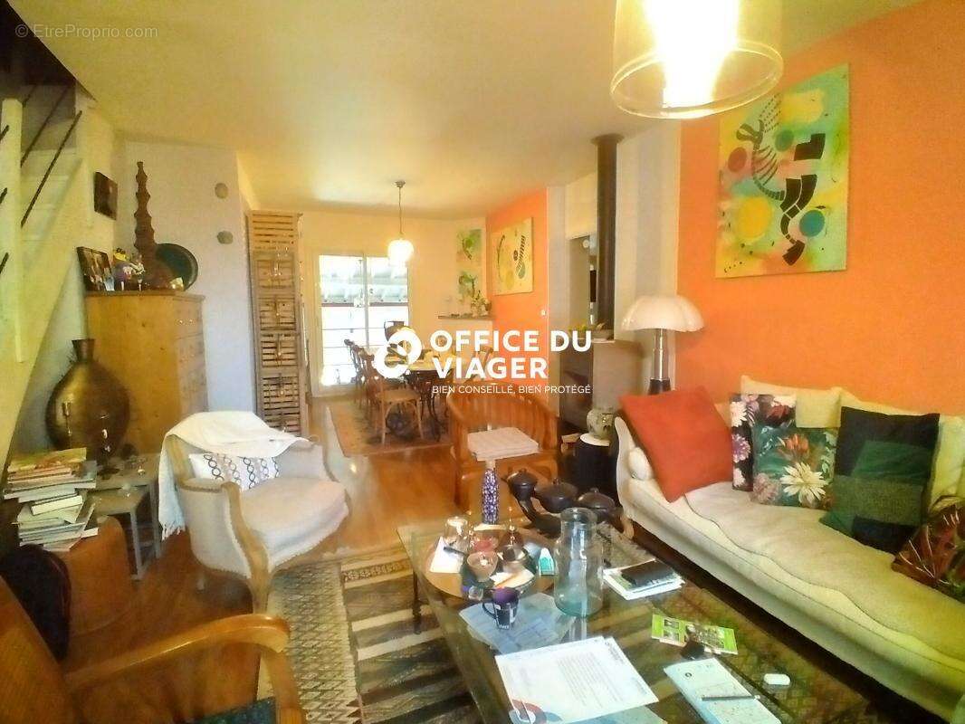 Maison - 5 pièces - 175,69 m² - photo 2