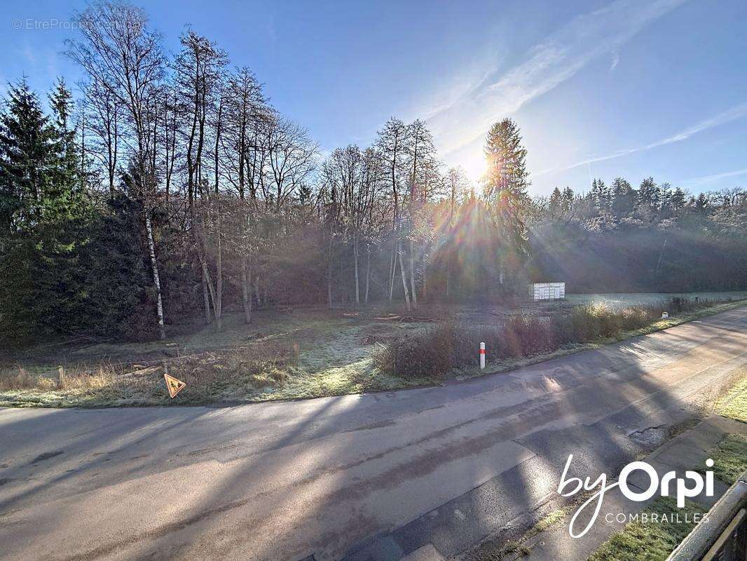 Maison à SAINT-ELOY-LES-MINES