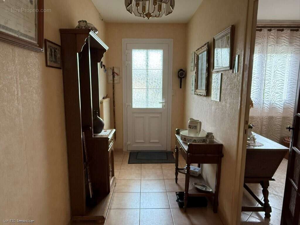 Maison à RUFFEC