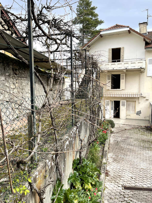 Maison à CLAIX