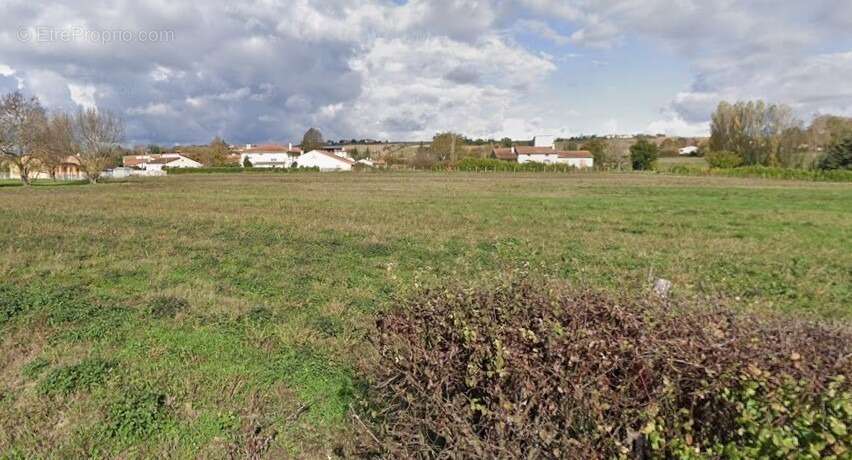 Terrain à AUTERIVE