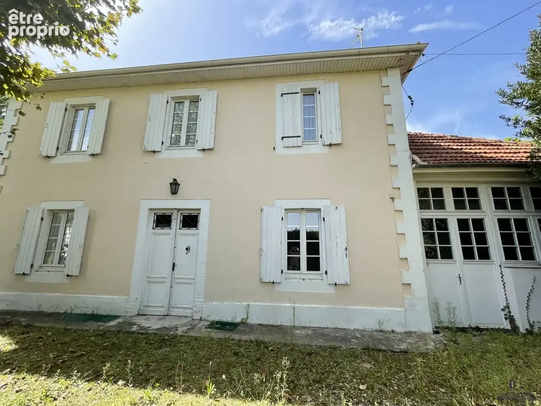 Maison 7 pièces 178 m² à vendre à Peyrehorade (40300) - photo 2