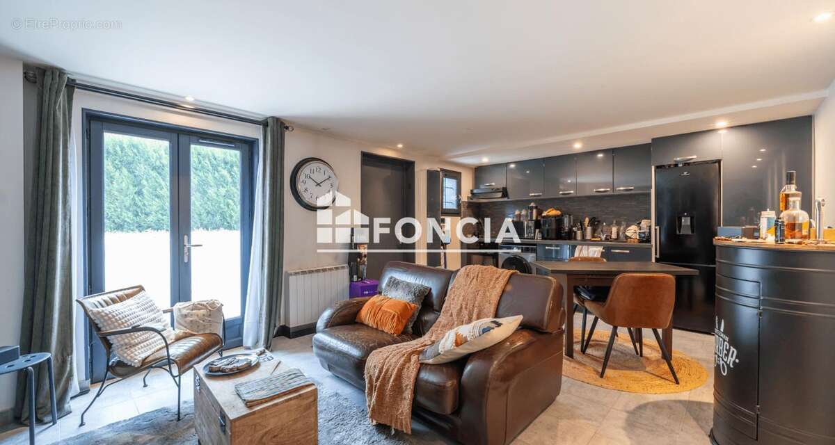 Appartement à AULNAY-SOUS-BOIS