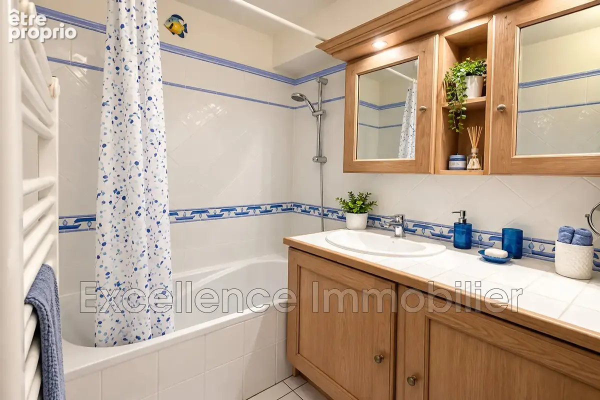 Appartement 5 pièces 92 m² à vendre à Sainte-Maxime (83120) - photo 5