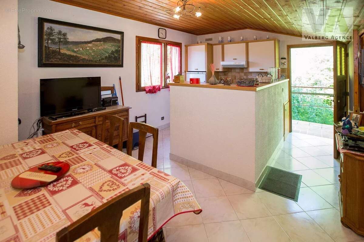 Maison à GUILLAUMES