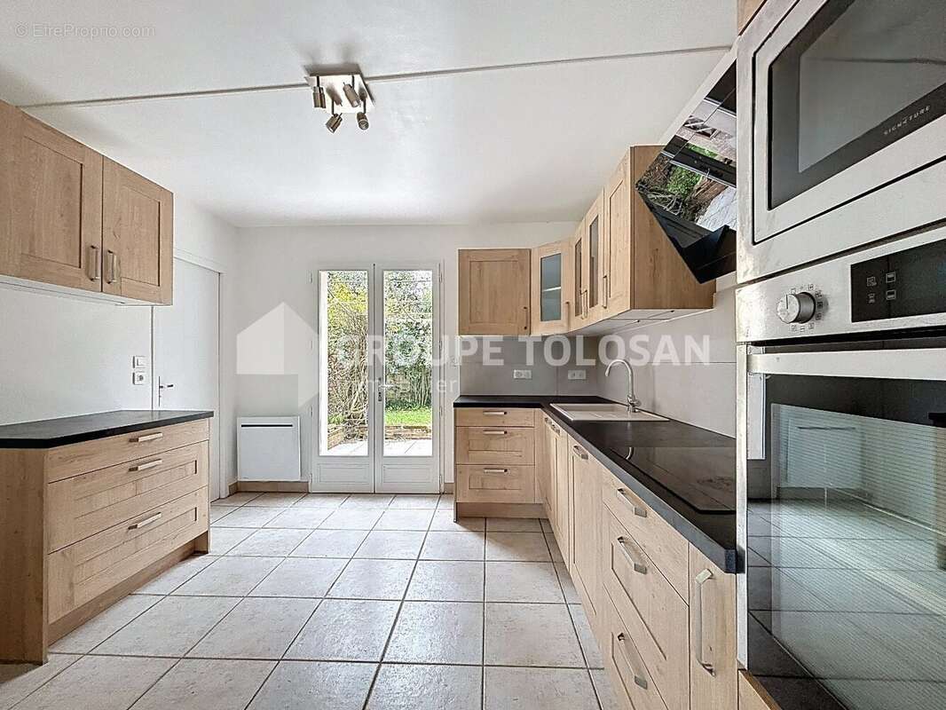 Maison à SAINT-ORENS-DE-GAMEVILLE