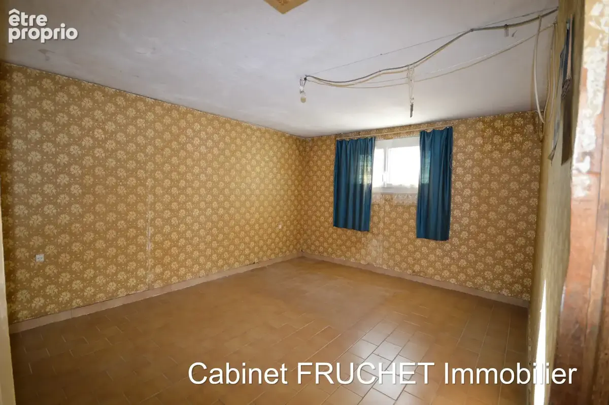 CHANTONNAY - Maison 3 sous-sol, proche centre ville - photo 11