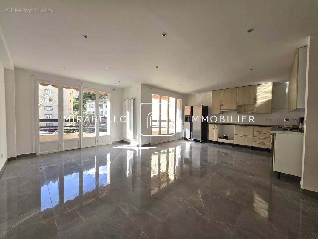 Appartement à MENTON