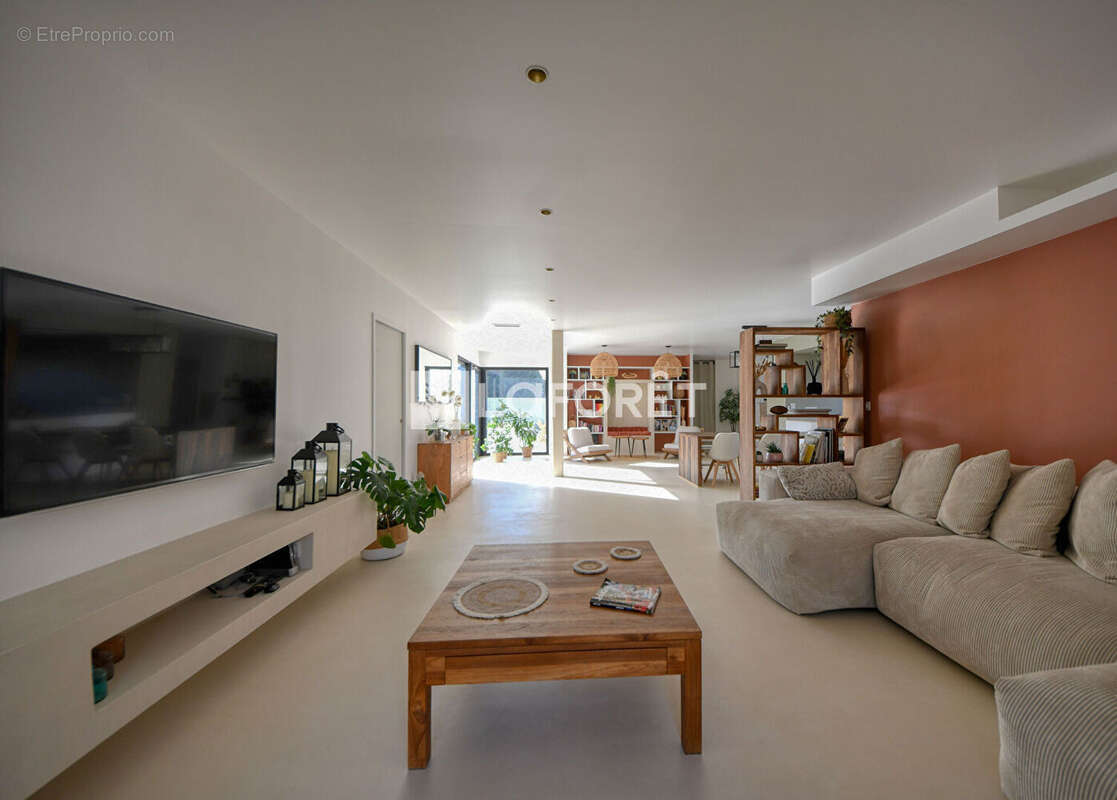 Maison à SAINT-JEAN-DE-RIVES