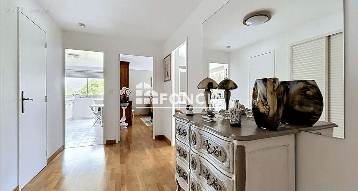 Appartement à DEVILLE-LES-ROUEN