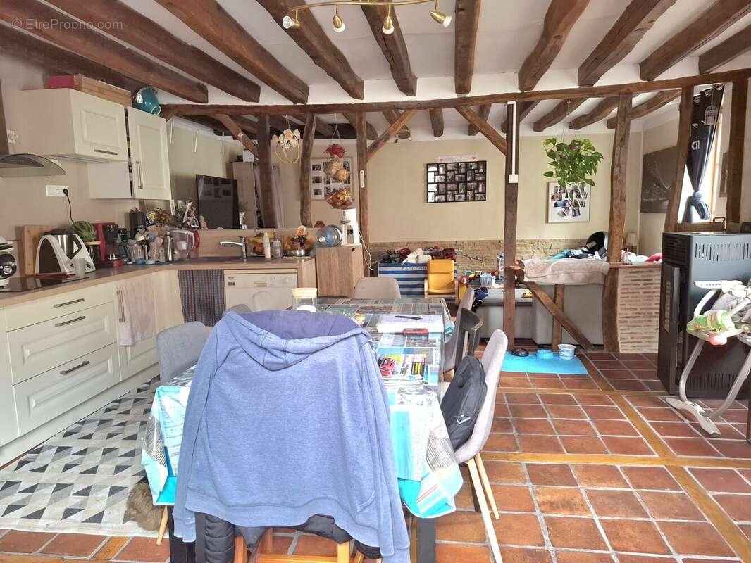 Maison à BEAUMONT-SUR-SARTHE