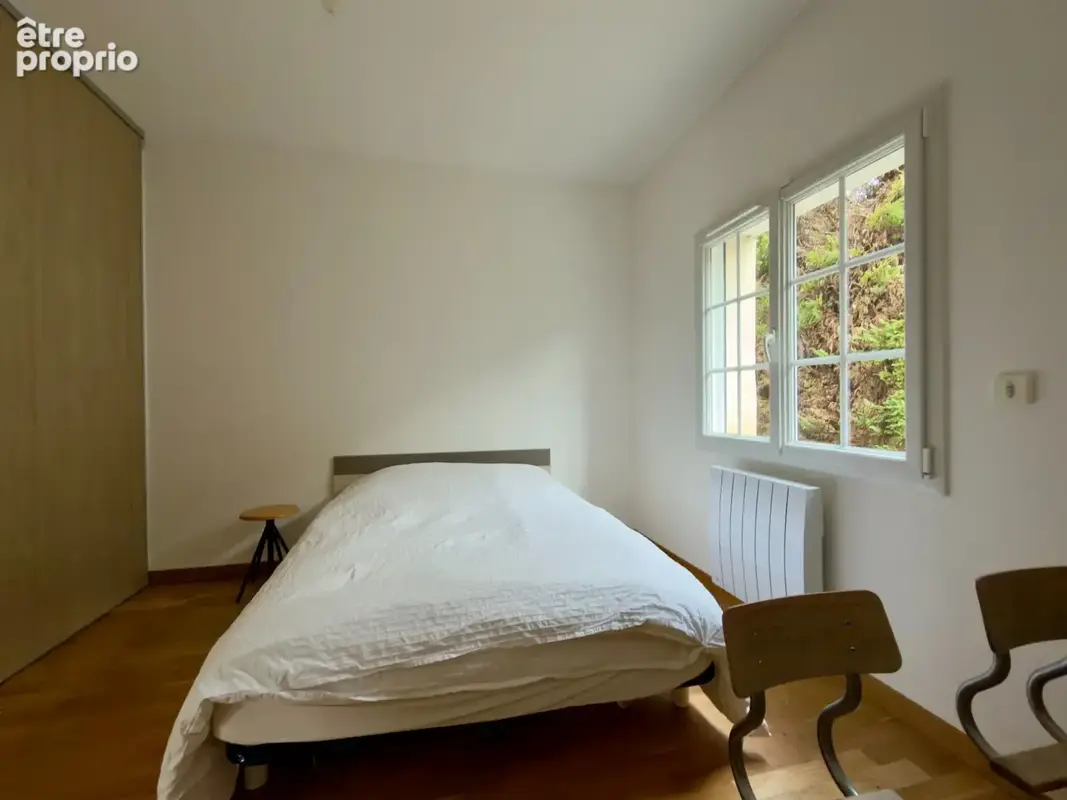 CHOUZE SUR LOIRE, Maison tuffeau 4 chambres avec vie de plain-pied sur jardin arboré clos - photo 8