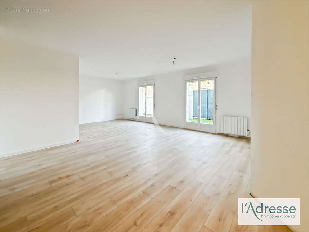 Maison à ROMILLY-SUR-ANDELLE