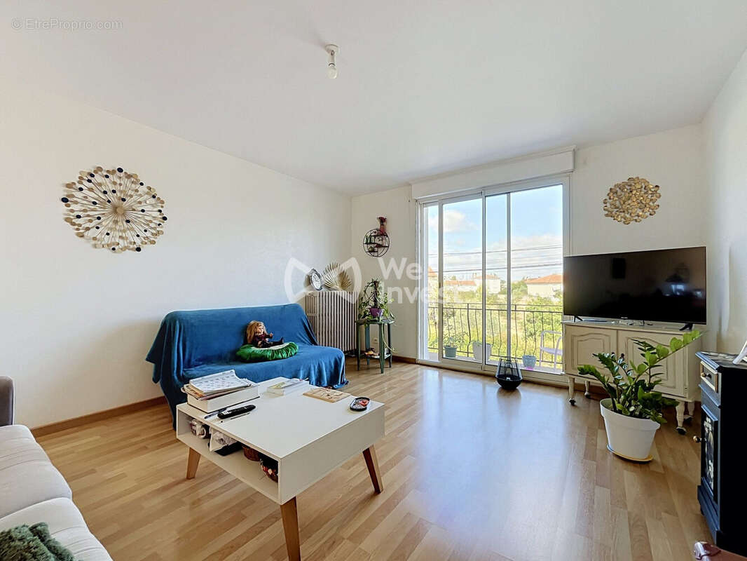 Maison 151 m² à Niort  - photo 2