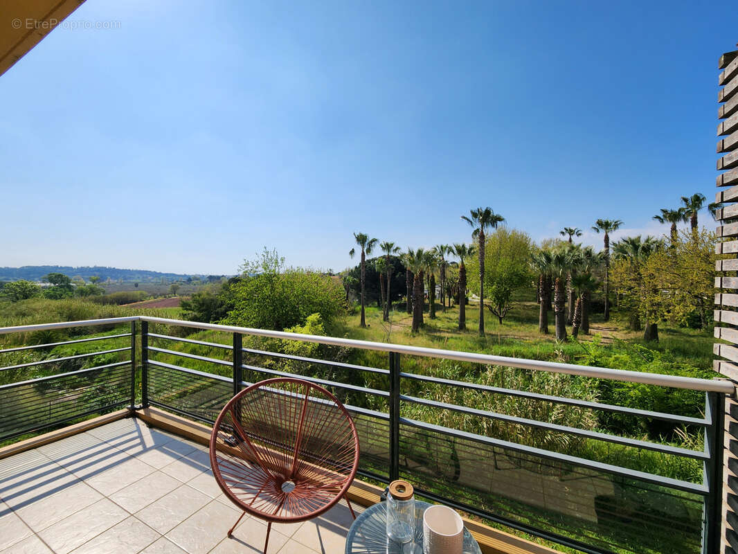 Appartement à FREJUS