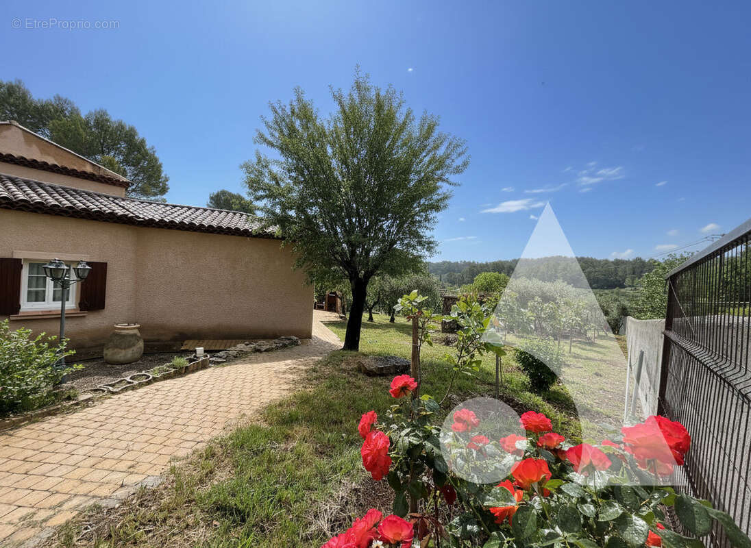 Maison à CARCES