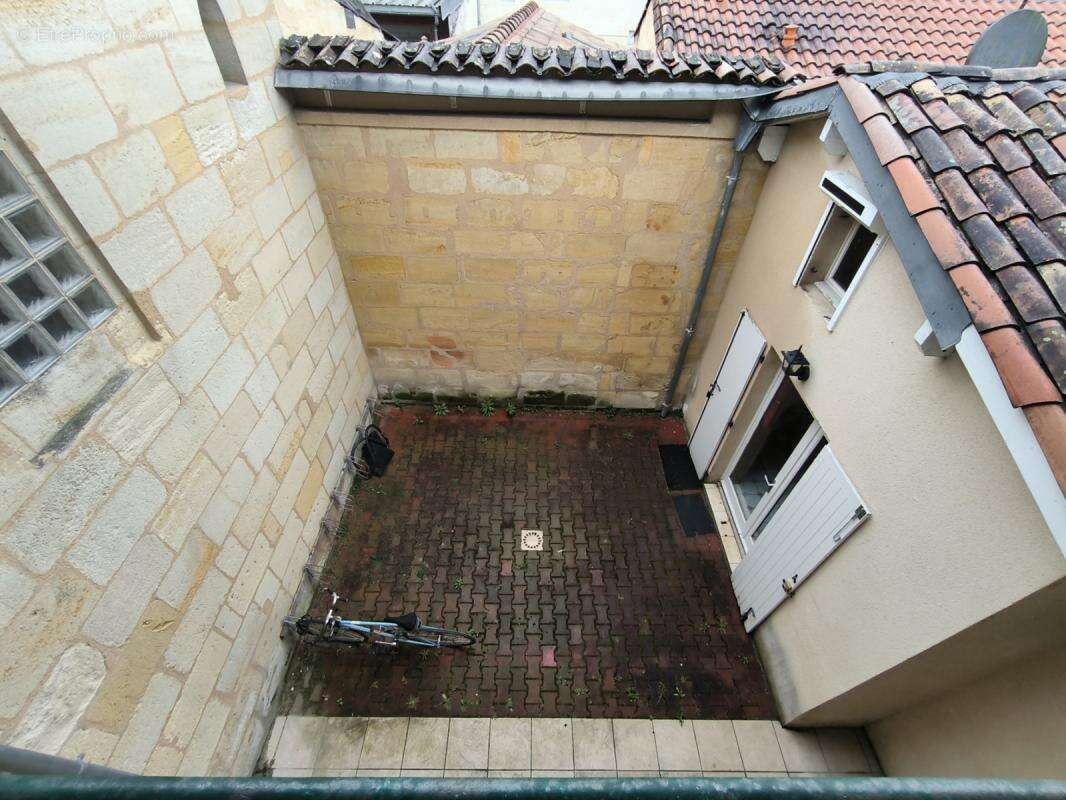 Immeuble Bordeaux Belcier - 5 Appartements - 183 m2 - photo 2