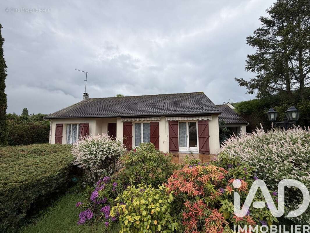 Maison 100 m² à Breux-Sur-Avre  - photo 2