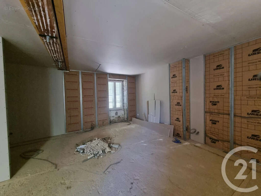 Maison 82 m² à Corbigny  - photo 8