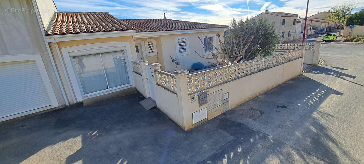 Maison à MONTREDON-DES-CORBIERES