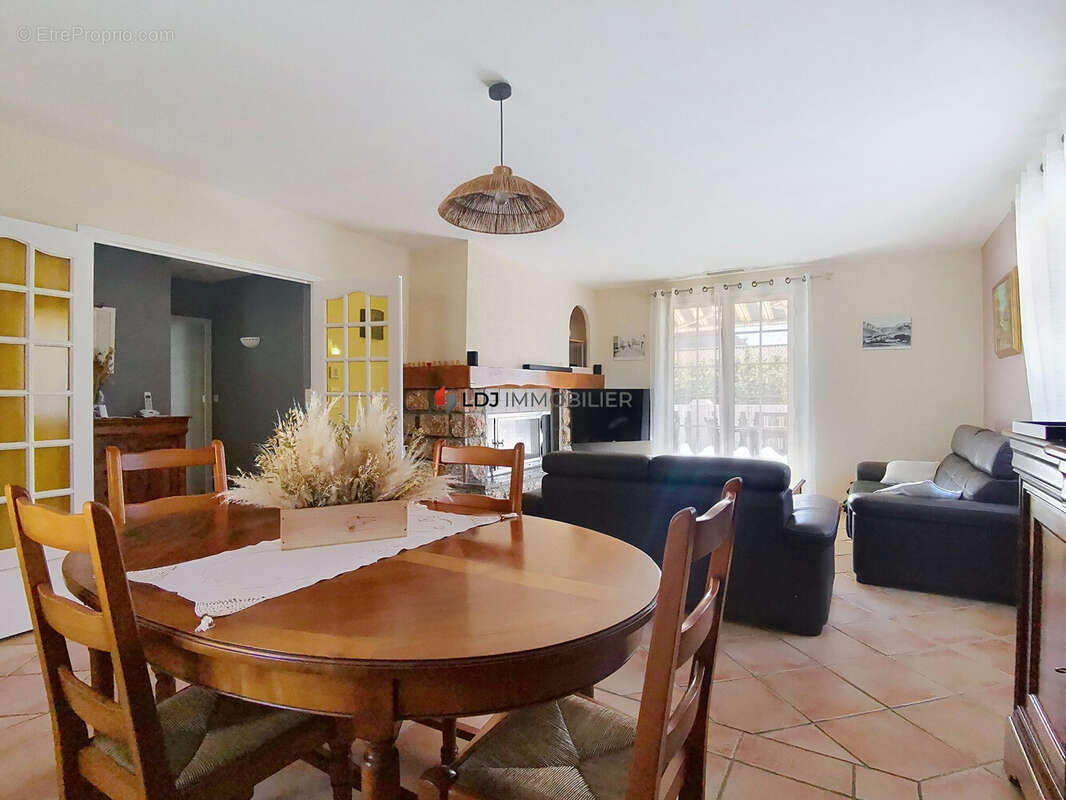 Maison à SAINT-PAUL-DE-FENOUILLET