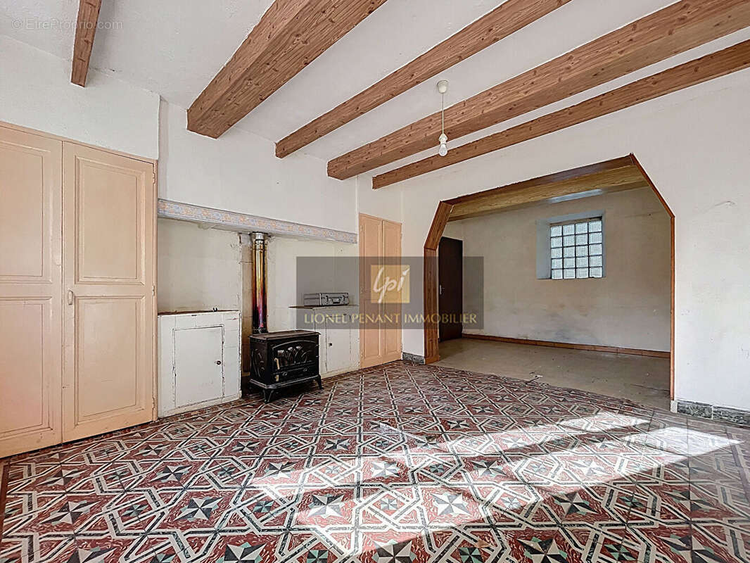 Maison à SARRIANS