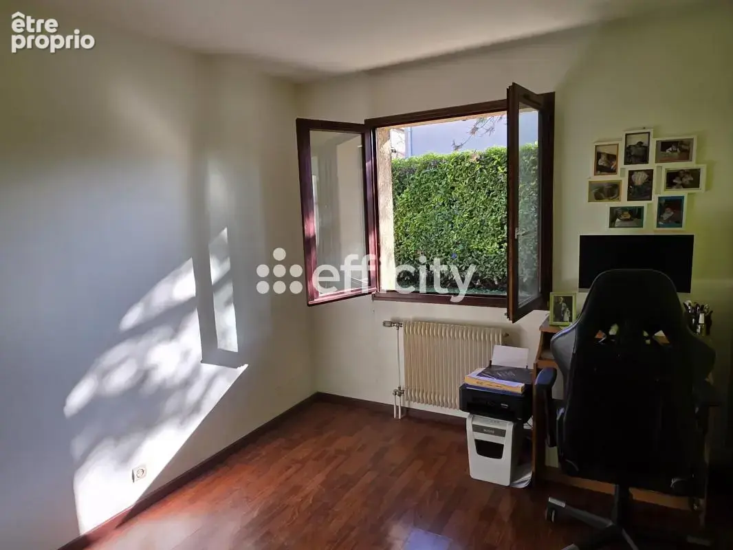 Maison 4 pièces 97 m² à vendre à Vaulx-En-Velin (69120) - photo 11
