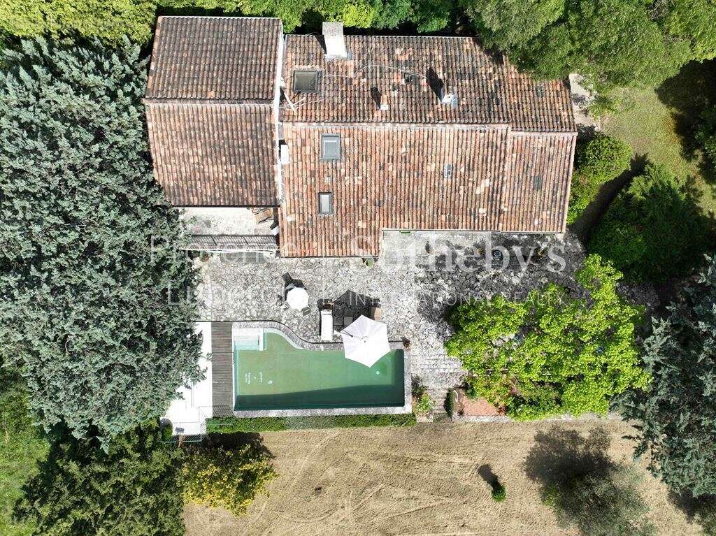 Maison à FONTAINE-DE-VAUCLUSE
