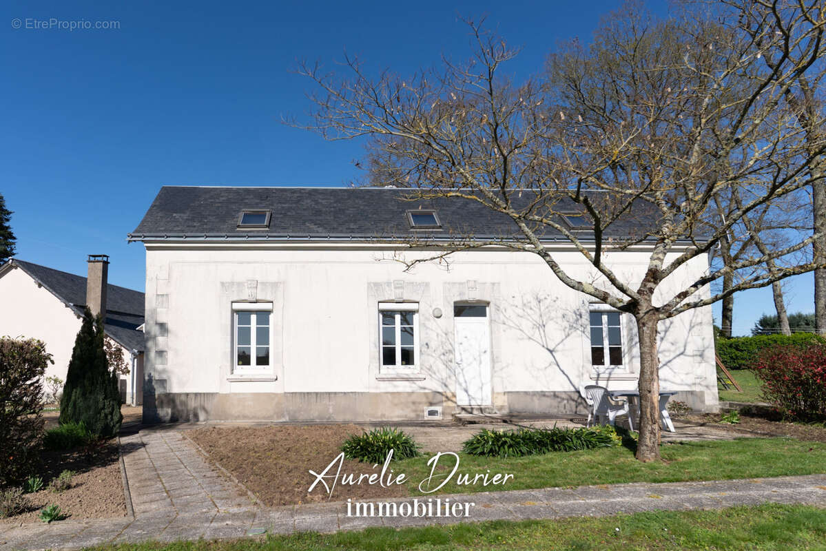 Maison à ROCHECORBON
