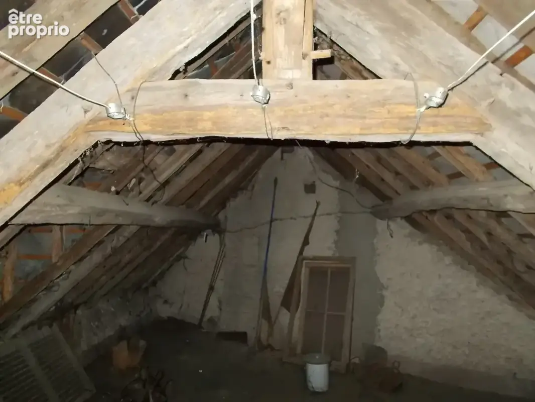 Maison à rénover, La Châtre, le grenier