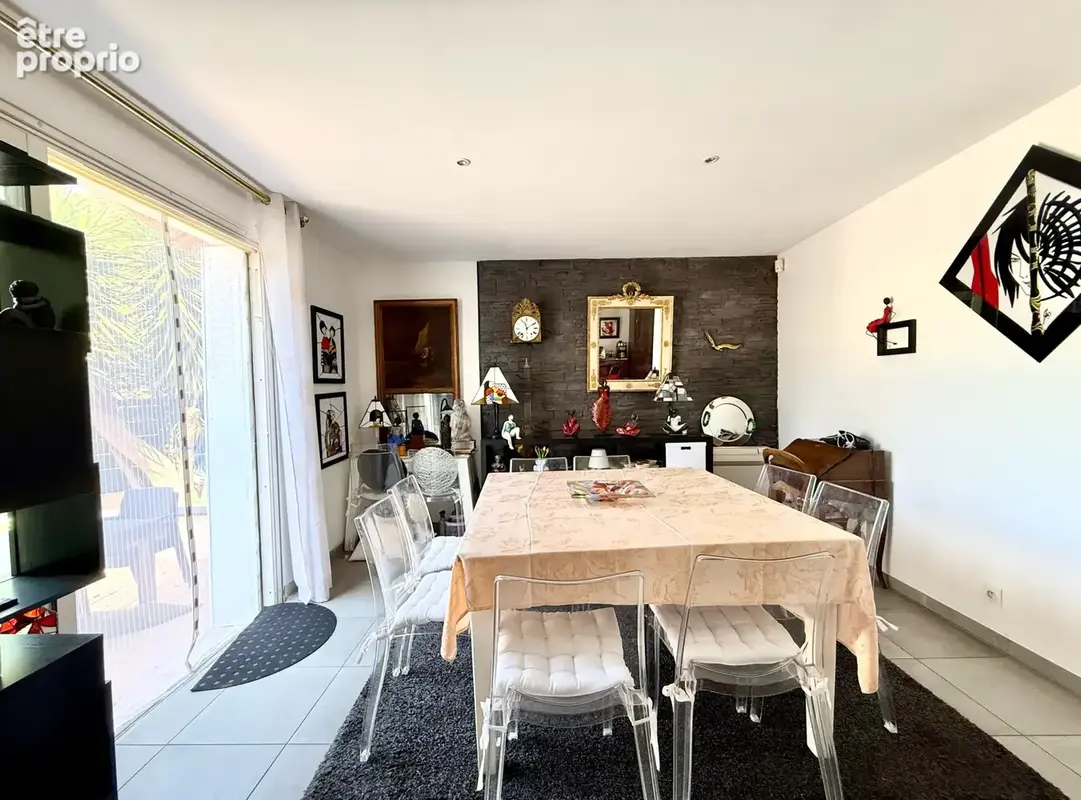 Toulon   la serinette   maison au calme avec jardin, garages et panneaux solaires - photo 6