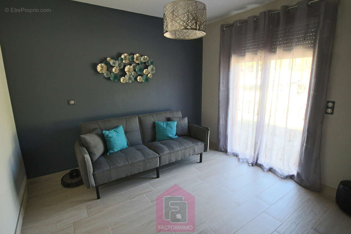 À VENDRE   Belle maison contemporaine de 140 m2 habitables avec vue   15 min de Cahors - photo 16