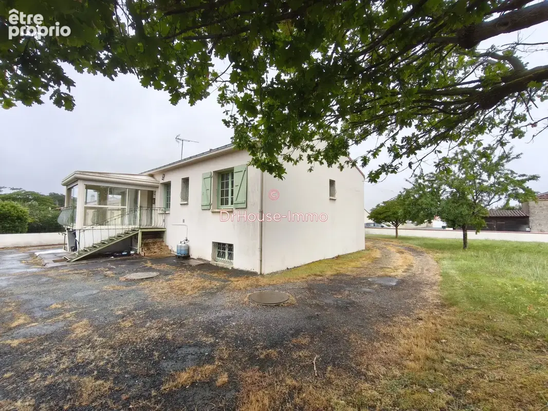 Maison 8 pièces 123 m² à vendre à Bournezeau (85480) - photo 20