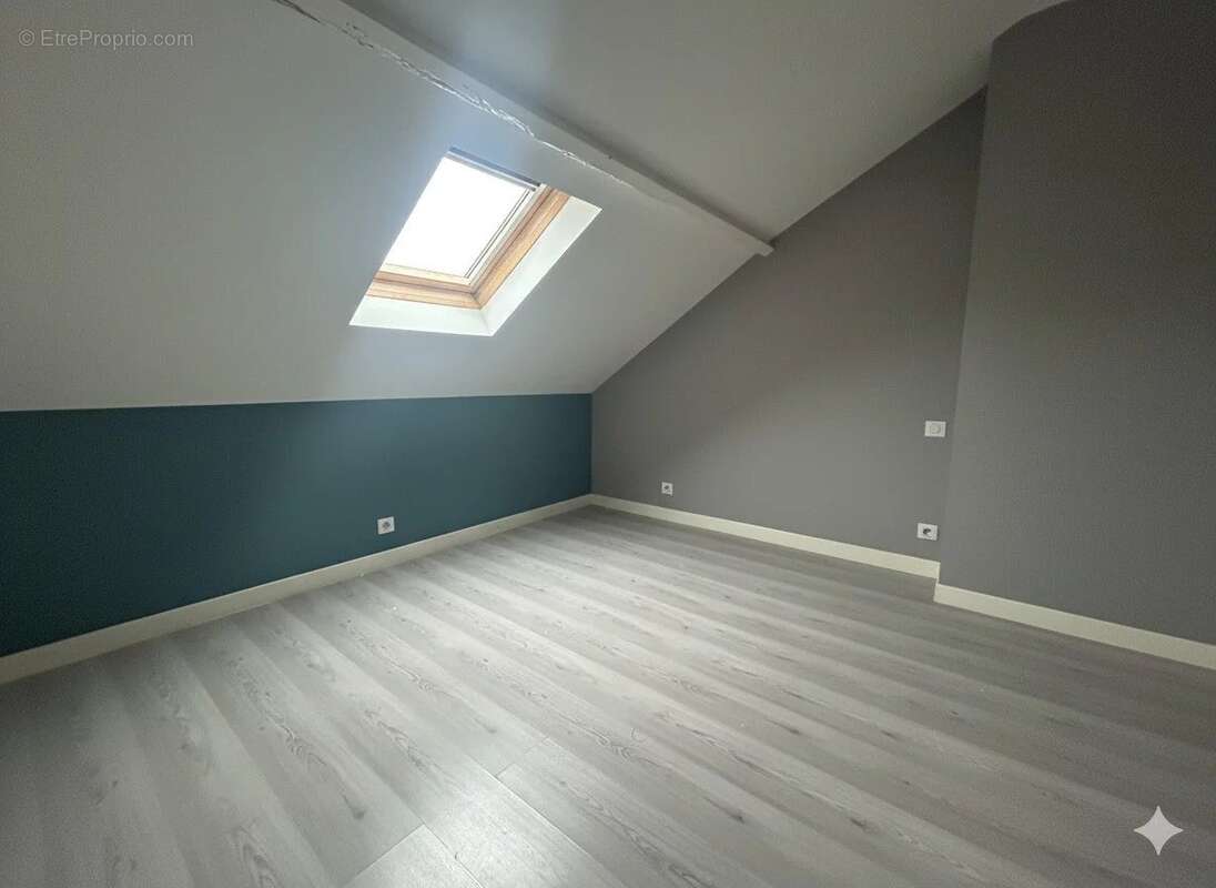 Maison à NAINTRE
