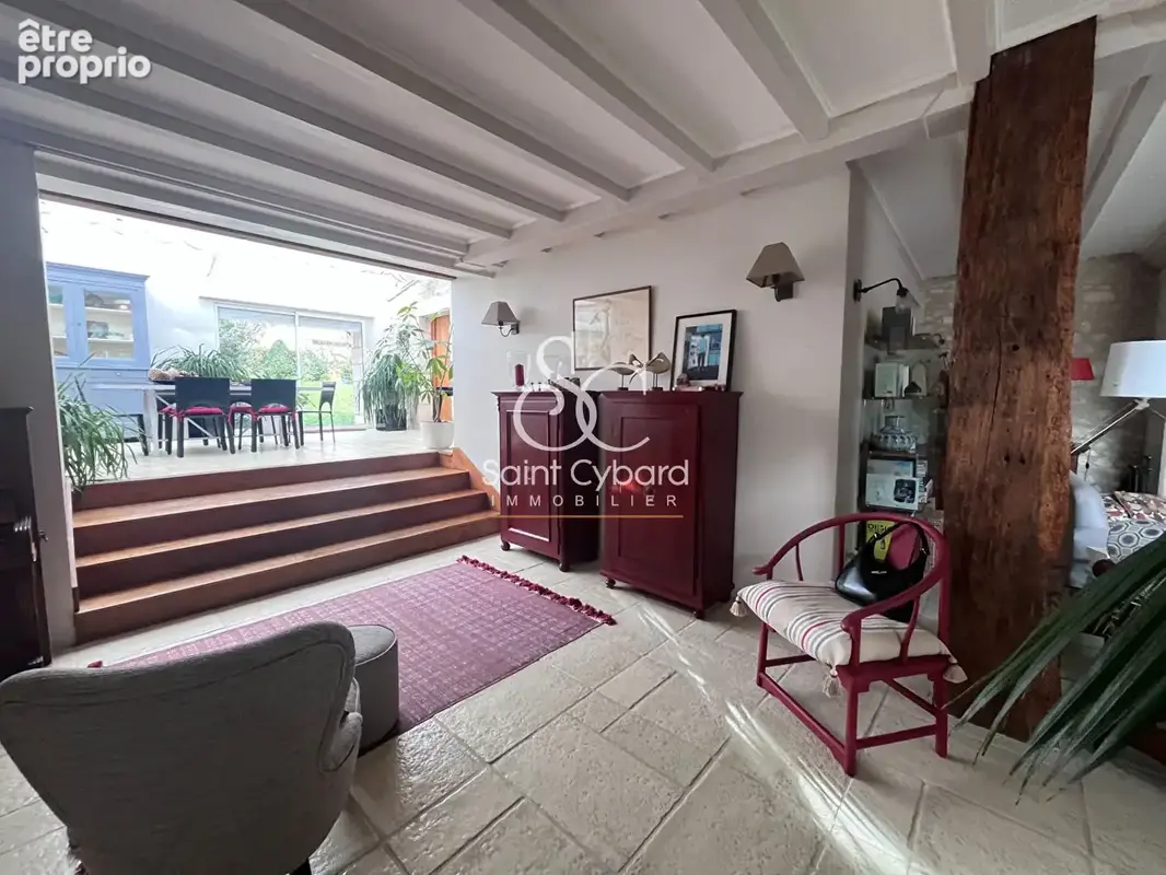 Maison Charentaise à vendre à Champniers - 5 chambres - photo 2
