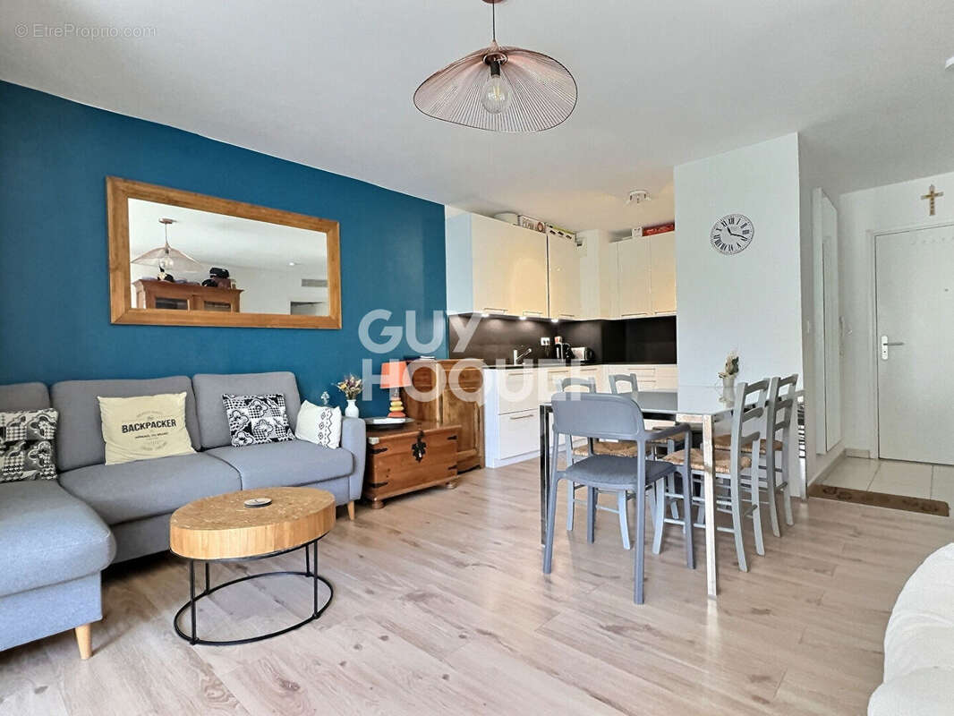 Appartement à MARSEILLE-9E