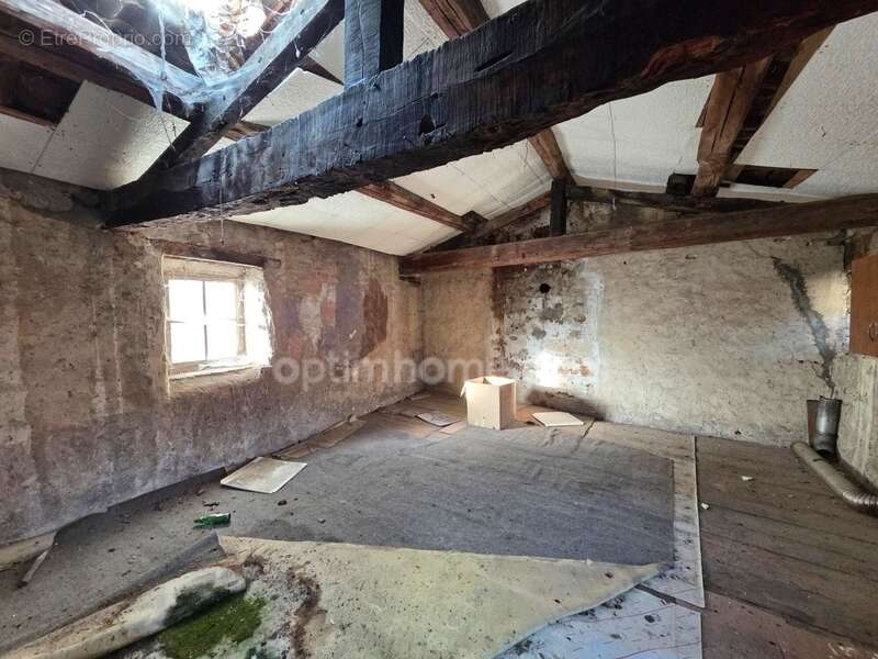 Maison à BILLOM